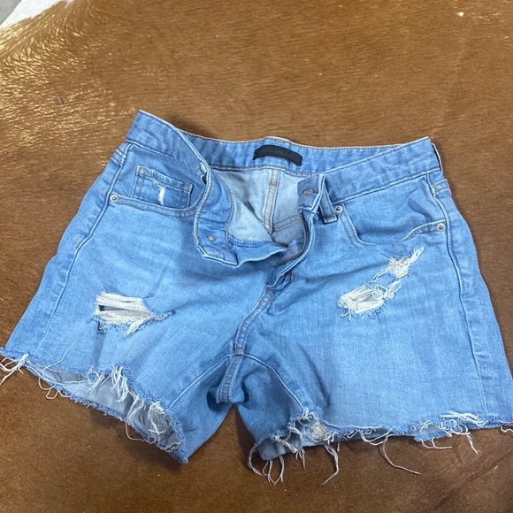 Jeans shorts size 25 - Picture 1 of 3